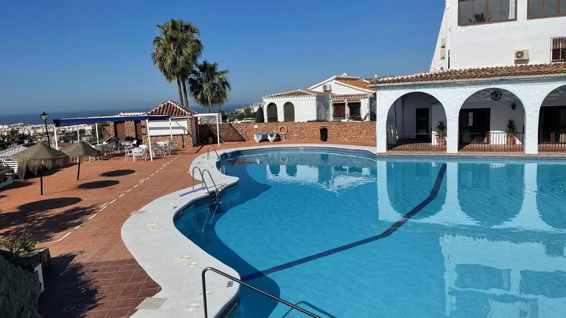 Capistrano, Calle Las Palmas 126 - Eurosur Nerja 0*,  Spain